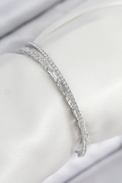 Pirinç Zirkon Taşlı Su Yolu Model Gümüş Renk Kadın Bileklik ürün görseli