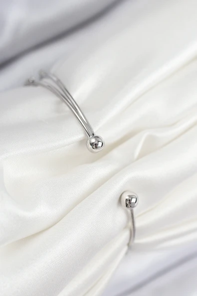 Pirinç Zirkon Taşlı Yonca Model Gümüş Renk Kadın Bileklik - Resim 2