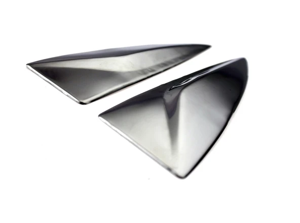 Renault Clio-4 Uyumlu Arka Cam Yan Rüzgarlık Krom 2 Parça 2012 - 2019 Arası Modeller İçin ürün görseli 1