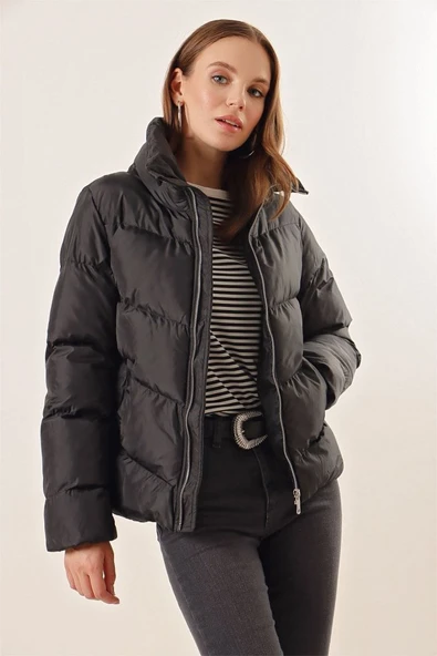 5124 Siyah Dik Yaka Şişme Mont - 3