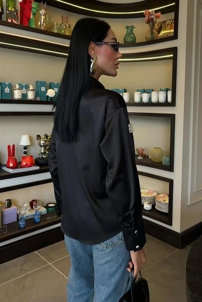 Yaka Ve Cep İnci Taşlı Saten Gömlek 3423 - 5