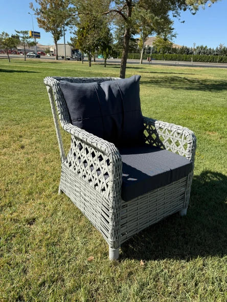 Ayaz 7 Kişilik Rattan Bahçe Oturma Grubu  3+1+1 Koltuk, Cam Masa Ve 2 Puf Hediyeli Salincakli - 5