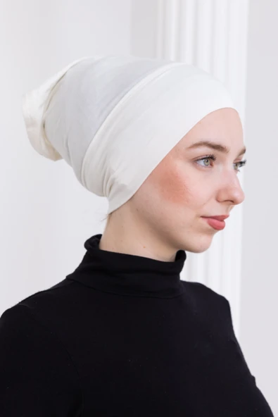 Loggia Pratik Boru Bone Ekru Geçmeli - Kaymaz Önü Dikişsiz Kadın Tesettür Hazır İç Bone ürün görseli