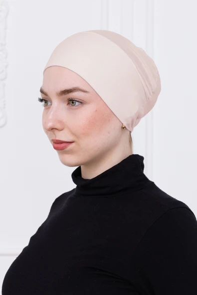 Loggia Geçmeli Açık Bej Bone Önü Dikişsiz Kaymaz Lastikli Kadın Tesettür Pratik Geçme İç Bone ürün görseli