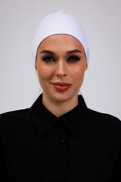 Loggia Dikişsiz Beyaz Penye Bone Kadın Tesettür Bağlamalı. ürün görseli