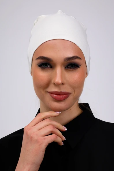 Loggia Düz Dikişsiz Penye Bone Ekru - Kadın Tesettür Bağlamalı İç Bone Kırık Beyaz ürün görseli