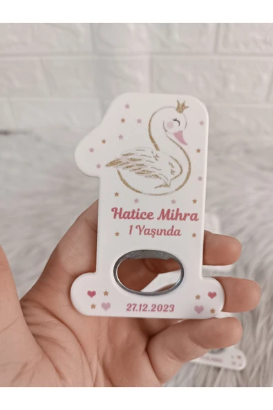 Doğrukan Hediyelik 10 adet taçlı Kuğulu 1 rakam açacak magnet yenidoğan doğum günü mevlüt hediyelikleri ürün görseli