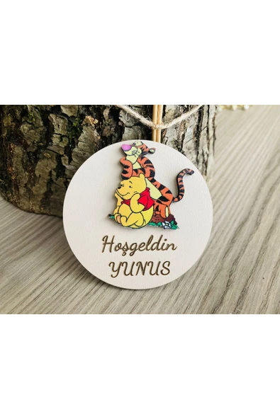 Doğrukan Hediyelik Winnie the poohlu yenidoğan doğum günü ahşap figürlü hediyelik magnet 10 adet ürün görseli