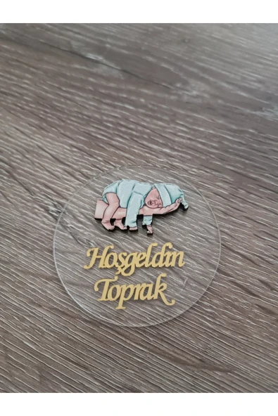 Doğrukan Hediyelik Uyuyan bebek figürlü şeffaf pleksi yenidoğan doğum günü magnet hediyelik (10 adet) ürün görseli