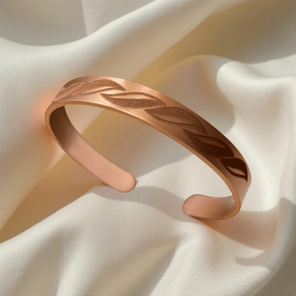 El Yapımı Yaprak Motifli Şık Bakır Bileklik | Doğadan İlham Alan Unisex Vintage Bileklik - Resim 2