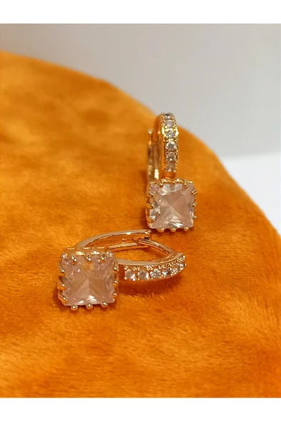 Monalisa Hom Lüks Figürlü Gösterişli Küpe