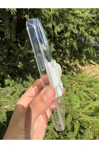 iPhone 11 Uyumlu Kılıf Simli Parlak Fiyonk Desenli Silikon Kamera Çevresi Koruyucu Kapak - 3