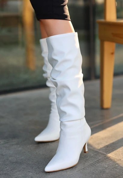 Zelya Beyaz Cilt Topuklu Çizme ürün görseli 1