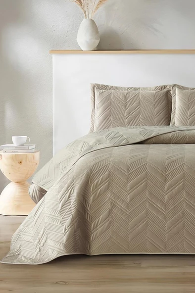 Paris Çift Kişilik Lüks Kadife 240x260 cm Yatak Örtüsü Bej ürün görseli