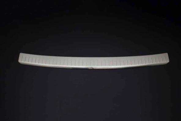 Skoda Octavia (A7) Arka Tampon Eşiği - Krom Taşlı | 2013-2019 Arası, SW