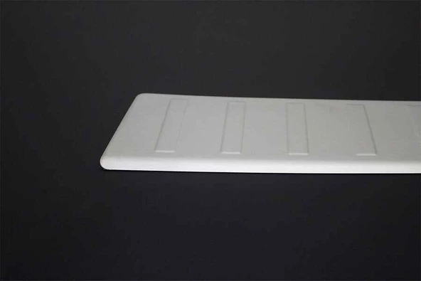 Ford Focus Arka Tampon Eşiği - Krom Taşlı | 2018 ve Sonrası, SW - 5