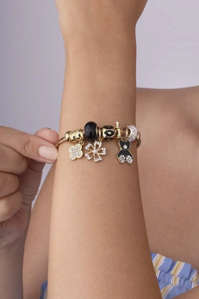 Panda Yonca Figürlü Altın Kaplama Çelik Kadın Charm Bileklik ürün görseli 1