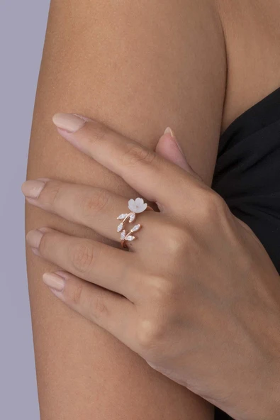 Gümüş Pazarım Yaprak Detaylı Manolya Çiçeği 925 Ayar Gümüş Kadın Yüzük - 2