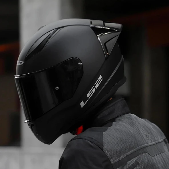 LS2 RAPID 2 R MAT SİYAH MOTOSİKLET KASKI SİYAH VE ŞEFFAF VİZÖR + SPOİLER ürün görseli