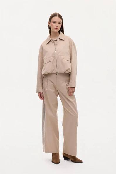 Quzu Tiktak Detaylı Kadın Bomber Ceket - Resim 12