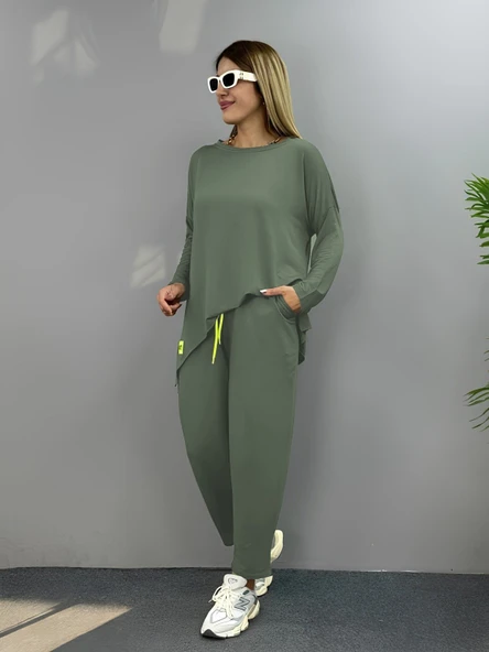 Kadın Iki Iplik Viskon Pamuk Kumaş Arma Detaylı Ikili Takım ürün görseli