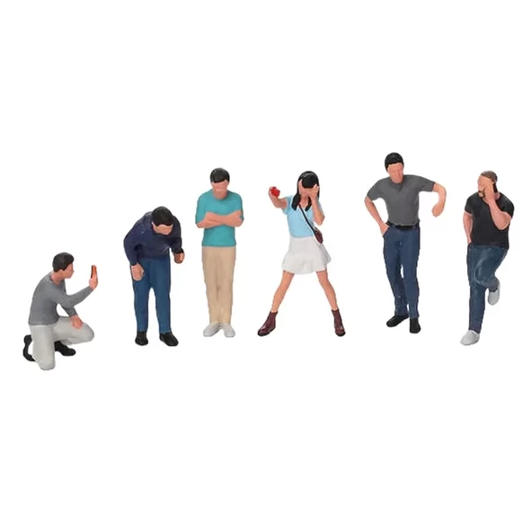 Mini GT 1/64 Figurine: Car Enthusiasts ürün görseli 1