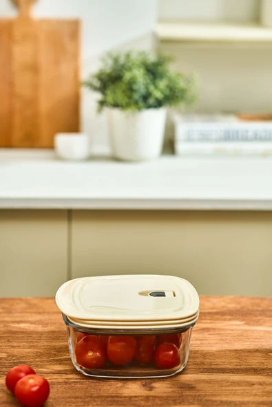 Cream Vakumlu Kapaklı Cam Saklama Kabı 0.9 Lt ürün görseli 1