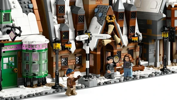 LEGO76457  Harry Potter™ Hogsmeade™ Köyü – Koleksiyoncu Versiyonu - Resim 5