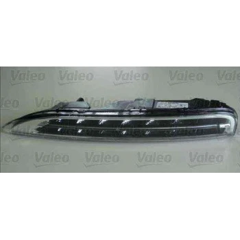 Vag Sinyal Lambası Sol (gunduz İsigi Ozelligi) Porsche Cayenne 10> - Valeo 044561 ürün görseli