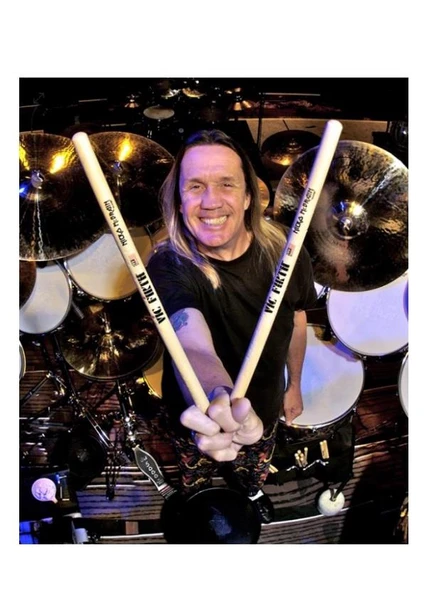 VICFIRTH SNM VICFIRTH SNM BAGET SIGNATURE STICK NICKO MCBRAIN - Resim 2
