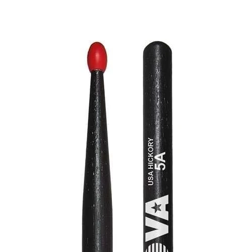 VICFIRTH N5ANB VICFIRTH N5ANB BAGET NOVA 5A NYLON TIP RED COLOURED, BLACK ürün görseli
