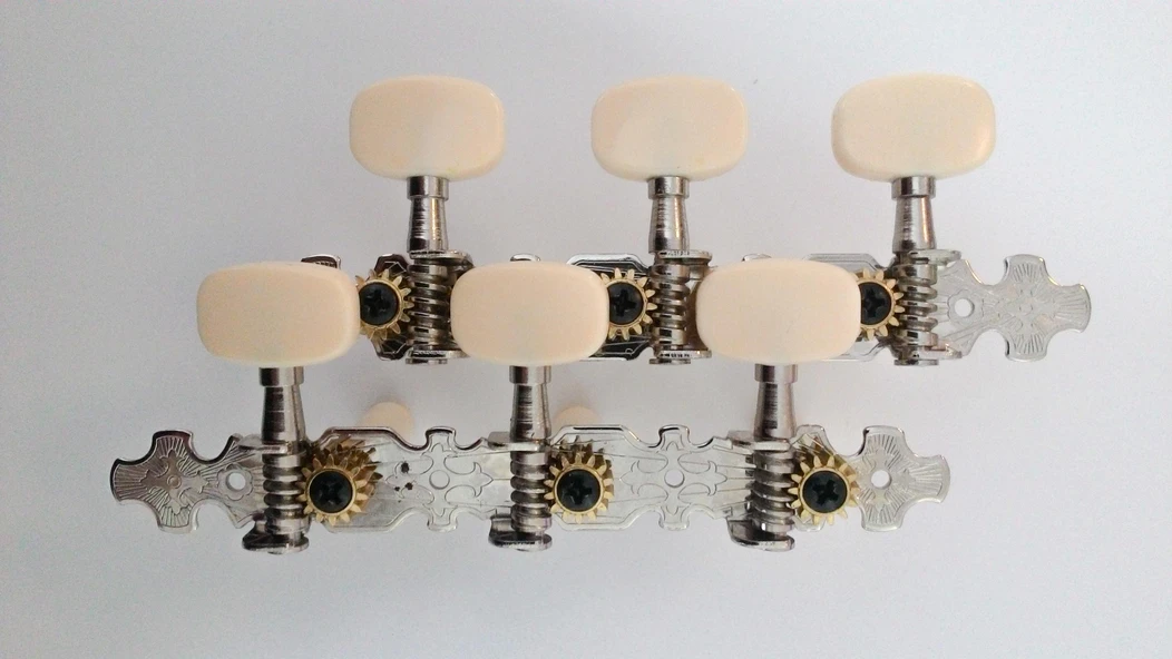 VALENCIA VCMH0150CR VALENCIA VCMH0150CR KLASİK GİTAR KULAĞI, 3 SAĞ+3 SOL, KROM ürün görseli