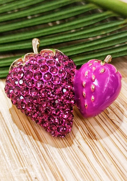 Monalisa Home Pempe  Çilek Figürlü Broş ürün görseli 1