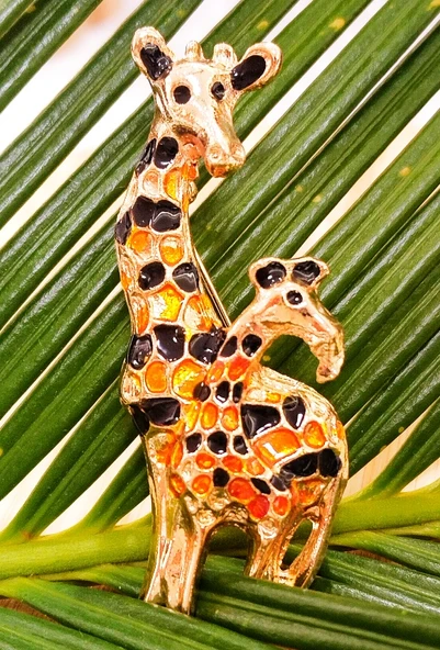 Monalisa Home Zürafa Figürlü Broş ürün görseli 1