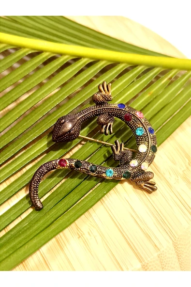 Monalisa Home Keltenkle Figürlü Broş