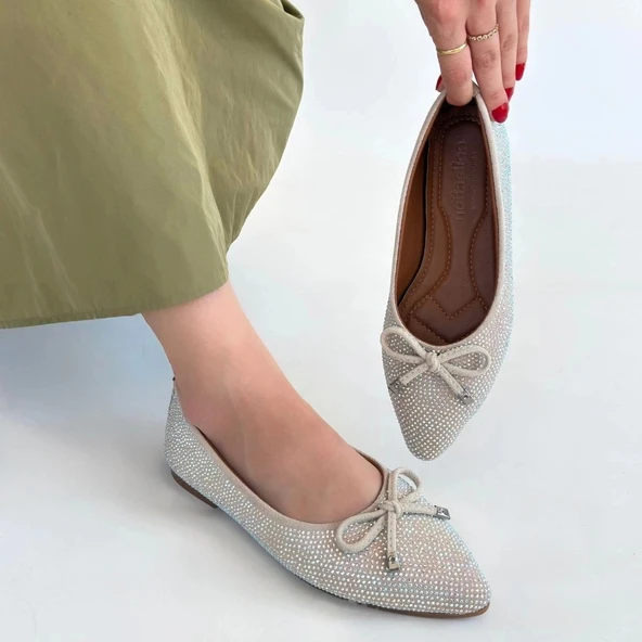 BİÇOMİ Sarra Bej Saten İşlemeli Babet Ayakkabı - Resim 4