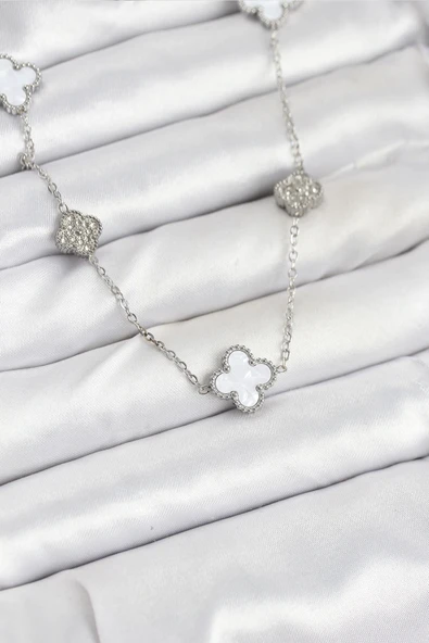 316L Çelik Zincir Gümüş Renk Beyaz ve Zirkon Taşlı Yonca Kadın Kolye ürün görseli