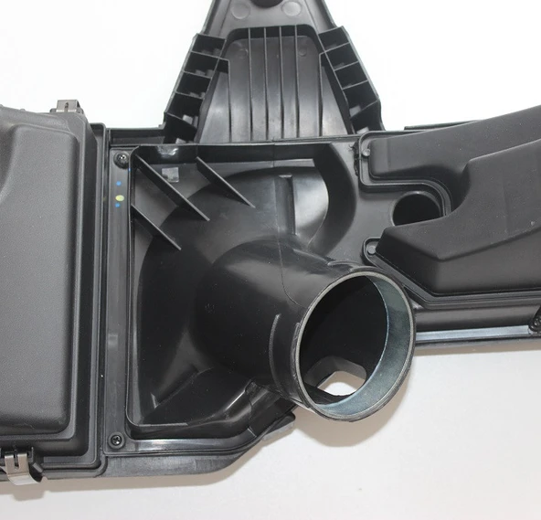 BTAP BMW HAVA FİLTRE KUTUSU 13718507313