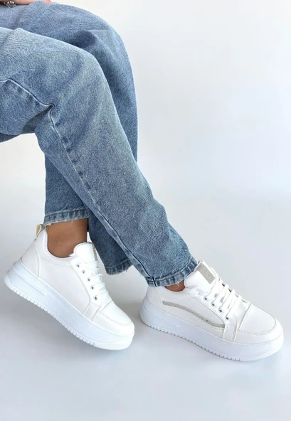 Pabucmarketi Beyaz Bağcıklı Kadın Spor Ayakkabı - Resim 3