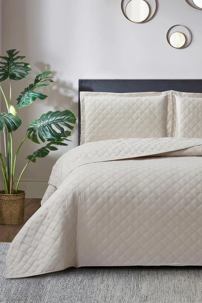 Zagreb Elyaf Dolgulu Çift Kişilik 240x260 Cm Yatak Örtüsü Bej ürün görseli