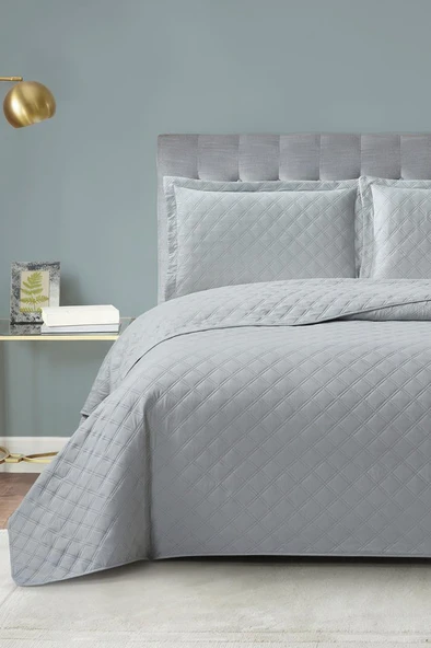 Zagreb Elyaf Dolgulu Çift Kişilik 240x260 Cm Yatak Örtüsü Gri ürün görseli
