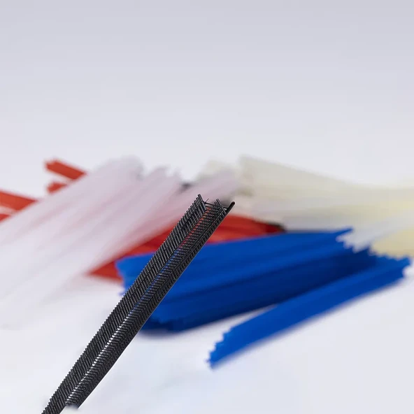 Fuyaku 9 MM I-End Mikro İnce (Fine) Kılçık Etiketleme Plastiği Siyah (10.000 Adet) - 4