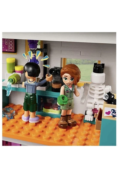 LEGO ® Friends Uluslararası Heartlake Okulu 41731 - 8 Yaş ve Üzeri için Oyuncak Yapım Seti(985 Parça) - 4