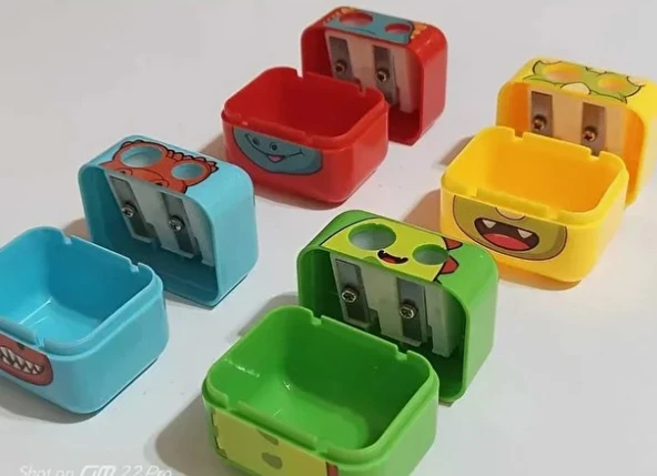 RENKLİ KALEMTRAŞ GENİŞ HAZNELİ ÇİFT AÇACAKLI (4ADET) - Resim 3