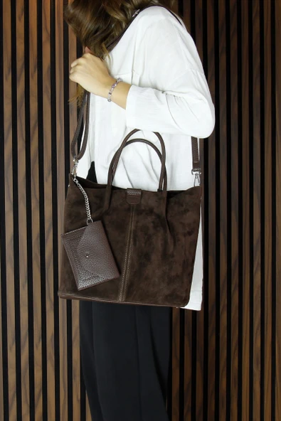 Erkan Saçmacı Kahve Hakiki Dana Süet Manyetik Kapaklı Fermuarlı Çift İç Cepli Ayarlanabilir Askılı Günlük Büyük Boy Omuz Çantası ve Cüzdanı - Resim 6