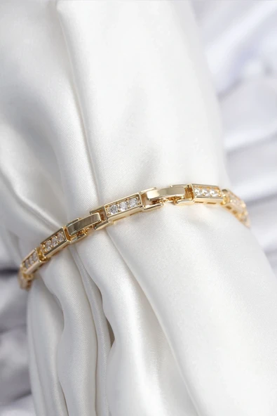 Pirinç VIP Seri Gold Renk Parçalı Model Kadın Bileklik - Resim 2