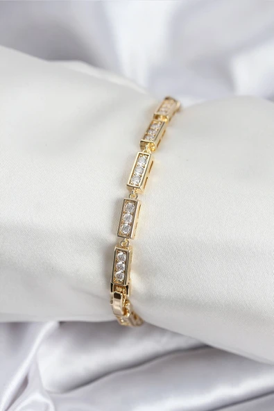 Pirinç VIP Seri Gold Renk Parçalı Model Kadın Bileklik ürün görseli