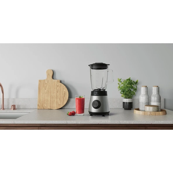 Electrolux E4TB1-6ST Cam Sürahili Blender - Resim 3