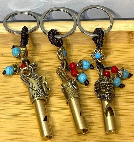 Metal Figürlü Düdük Anahtarlık Alk4461 ürün görseli