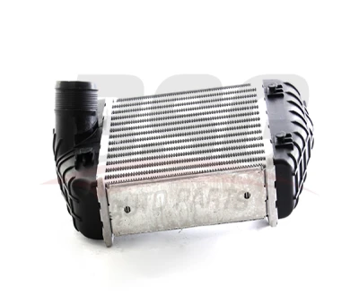 Vw Turbo Radyatörü - 8ml 376 899-071( 200x202x62 ) - Bsg 11-535-001 ürün görseli